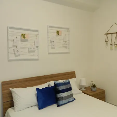 Good Vibes Apartment